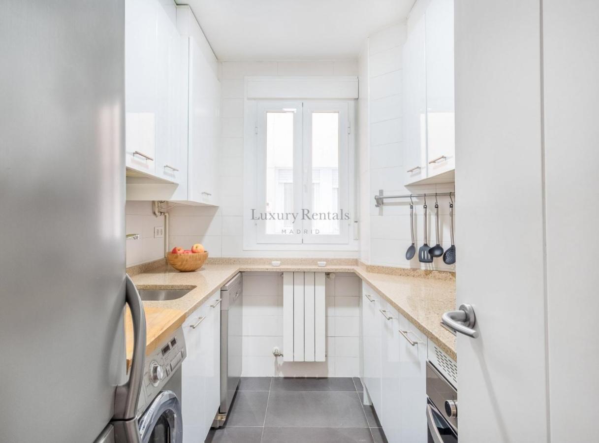 Charming 2-Bedroom Apartment In Retiro Perfect Madrid Location Εξωτερικό φωτογραφία
